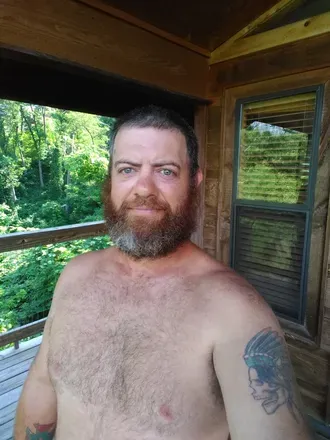 OnlyFans cuenta dadbod4u69 avatar 1