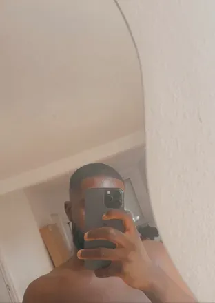 OnlyFans account  xpetitzizinoir avatar 1