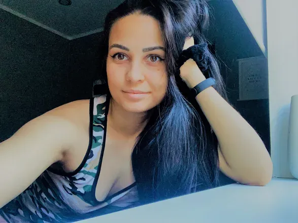 OnlyFans cuenta krissforau avatar 1