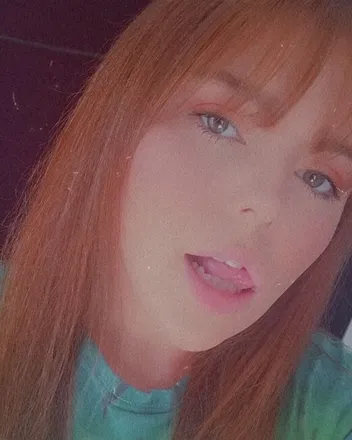 OnlyFans cuenta babyred1354 header 2