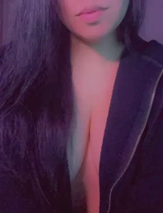 OnlyFans account  queen0froses avatar 1