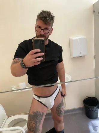 OnlyFans cuenta rlg1986z avatar 1