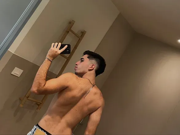 OnlyFans account  sebasvalcus avatar 1