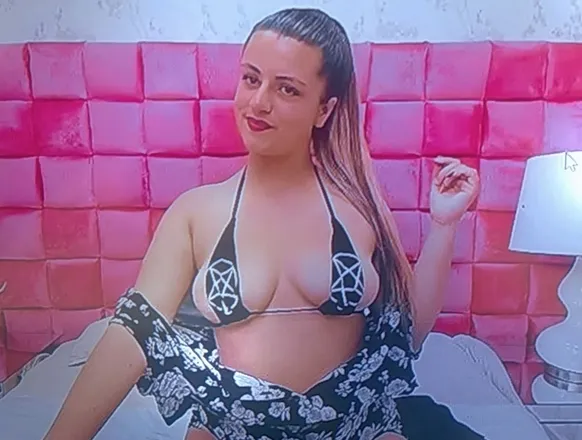OnlyFans cuenta daniela3001 header 2