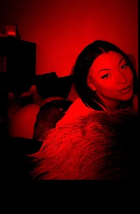 OnlyFans cuenta alykmedia header 2