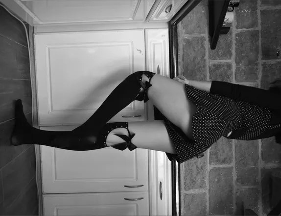 OnlyFans cuenta nine.m13 header 2