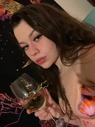 OnlyFans cuenta queencalixta555 avatar 1
