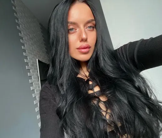 OnlyFans account  eva_qq avatar 1