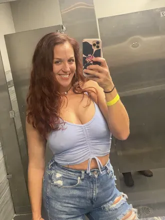 OnlyFans account  yourgirlstacia header 2