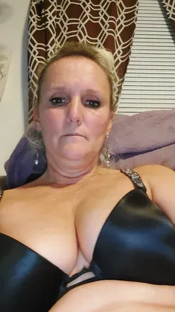 OnlyFans cuenta hotmama6971 avatar 1