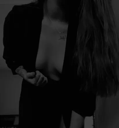 OnlyFans cuenta smalltittiesbigbank header 2