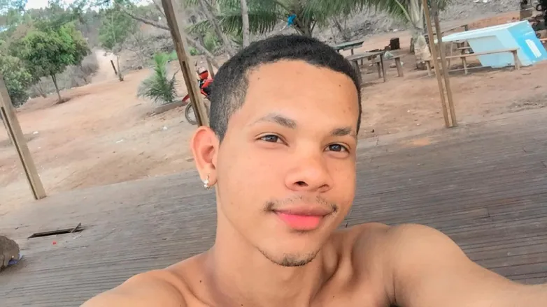 OnlyFans cuenta lourenco_taylor header 2