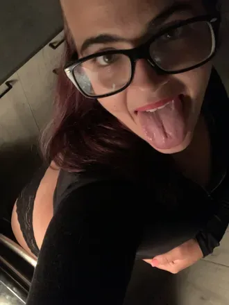 OnlyFans cuenta louannqc avatar 1