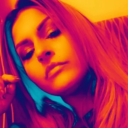 OnlyFans cuenta luveeleanne header 2