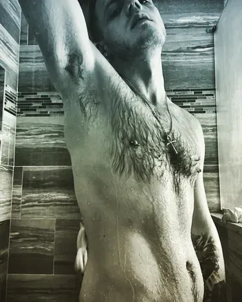 OnlyFans cuenta mikey1206 avatar 1