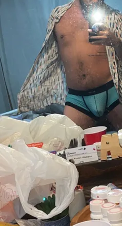 OnlyFans cuenta wallyfanzz header 2