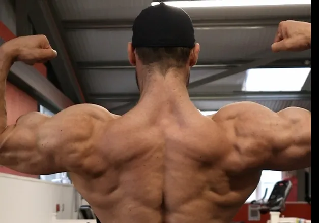 OnlyFans cuenta britishbeefy header 2