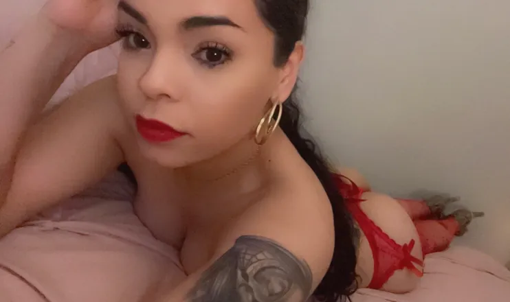 OnlyFans cuenta reinaa33 header 2