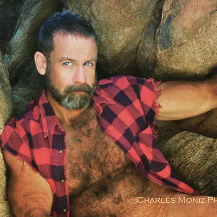 OnlyFans cuenta hairymuscledad8x6 avatar 1