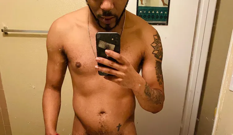 OnlyFans cuenta longjamal221 avatar 1