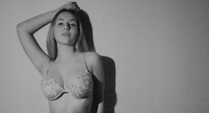 OnlyFans cuenta duchess18 header 2