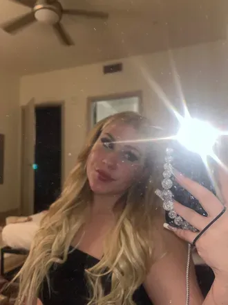 OnlyFans cuenta thickwhitebitchh avatar 1