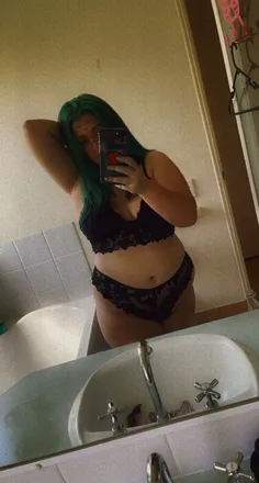 OnlyFans cuenta cammy_lee18 header 2
