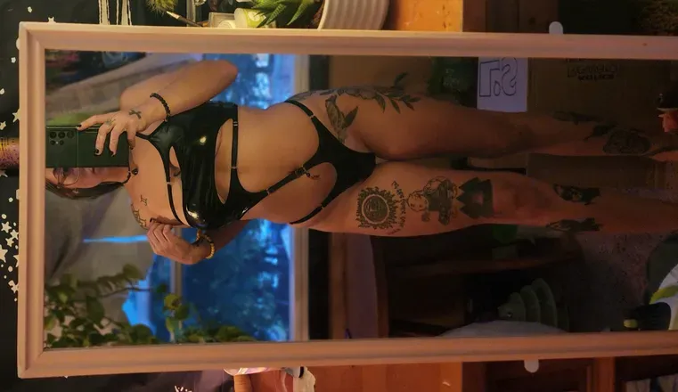 OnlyFans account  methademicx header 2