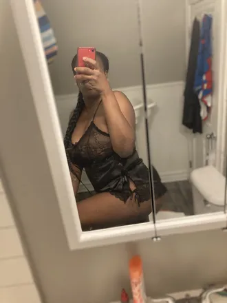 OnlyFans cuenta mercyyl header 2
