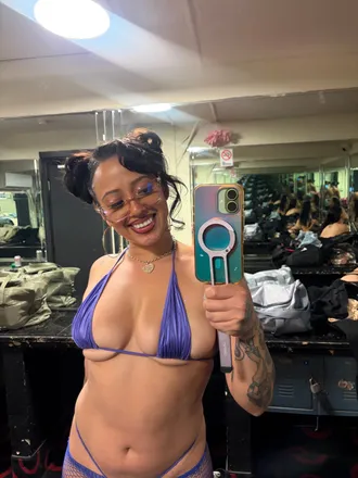 OnlyFans cuenta manghoekitty header 2
