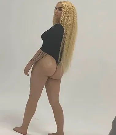 OnlyFans cuenta golden_buns avatar 1