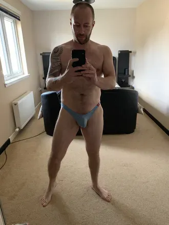 OnlyFans cuenta longanguscock avatar 1