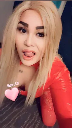 OnlyFans cuenta tsyum header 2