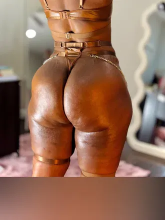 OnlyFans cuenta valbabyyy03 header 2