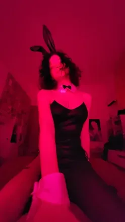 OnlyFans account  comefaillupoo avatar 1