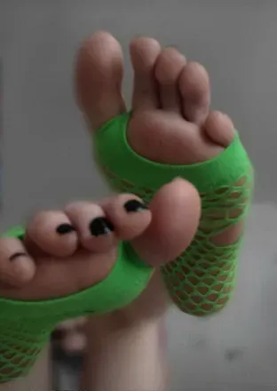 OnlyFans account  myfeetitsyourfeet avatar 1
