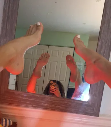 OnlyFans cuenta lipglosslucylu header 2