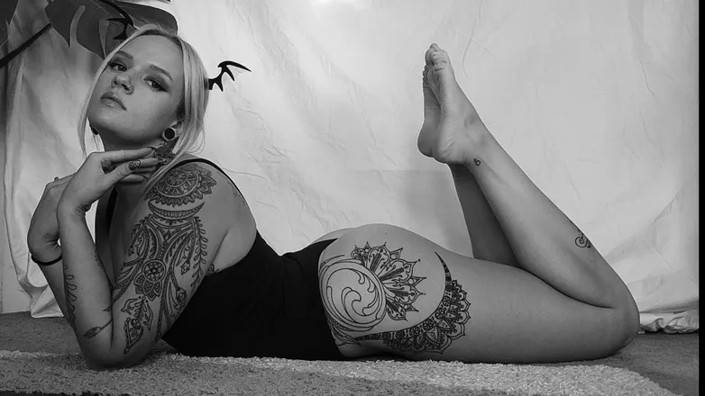 OnlyFans cuenta marsk header 2