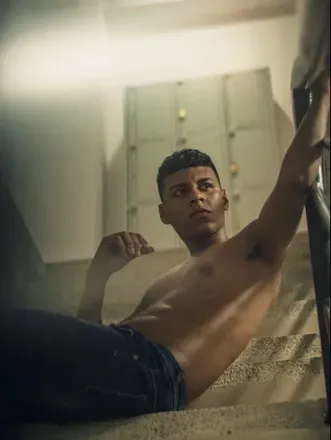 OnlyFans account  davidc42 avatar 1