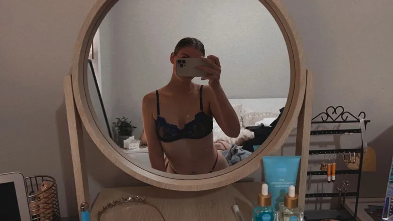 OnlyFans cuenta alysssaaaaaa header 2