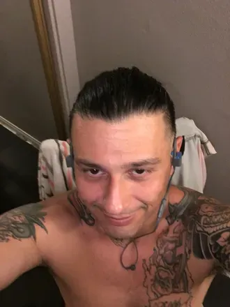 OnlyFans cuenta monty393393 avatar 1
