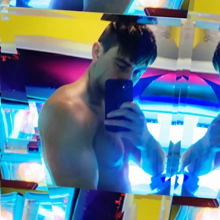 OnlyFans cuenta gayhero header 2