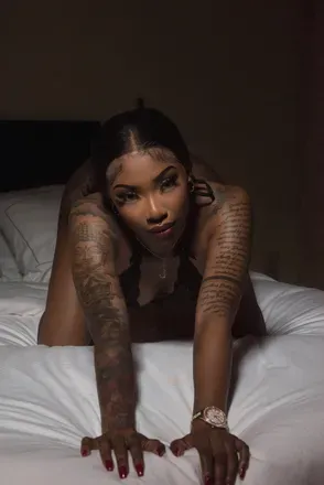 OnlyFans cuenta leenarosae avatar 1