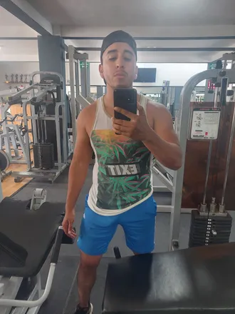 OnlyFans cuenta axelvilla header 2