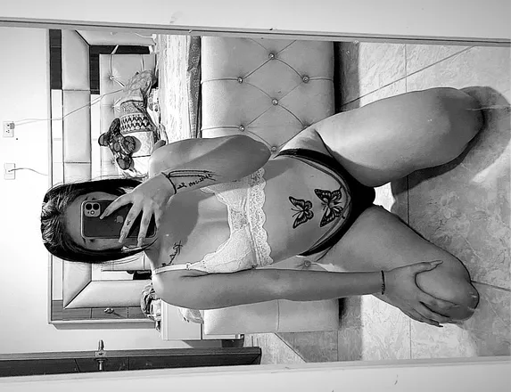 OnlyFans cuenta tatiana1810198 header 2