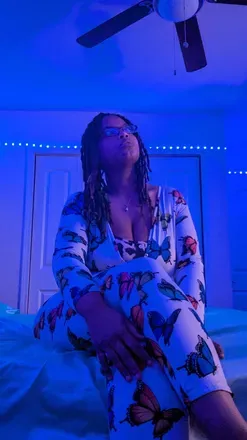 OnlyFans account  amiraysoles header 2
