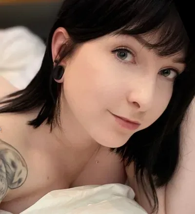OnlyFans cuenta porcelain_pet avatar 1