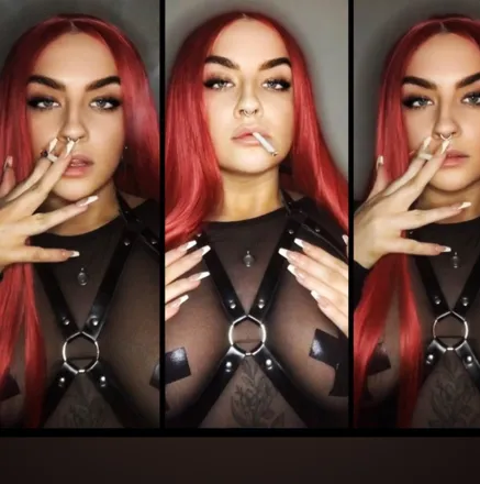 OnlyFans cuenta saffron_smokes2 header 2