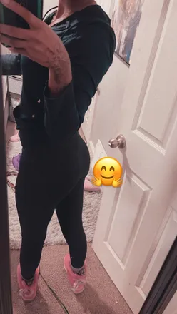OnlyFans account  prettyygirlc header 2