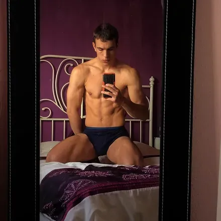 OnlyFans cuenta suggarbabyboy3 avatar 1